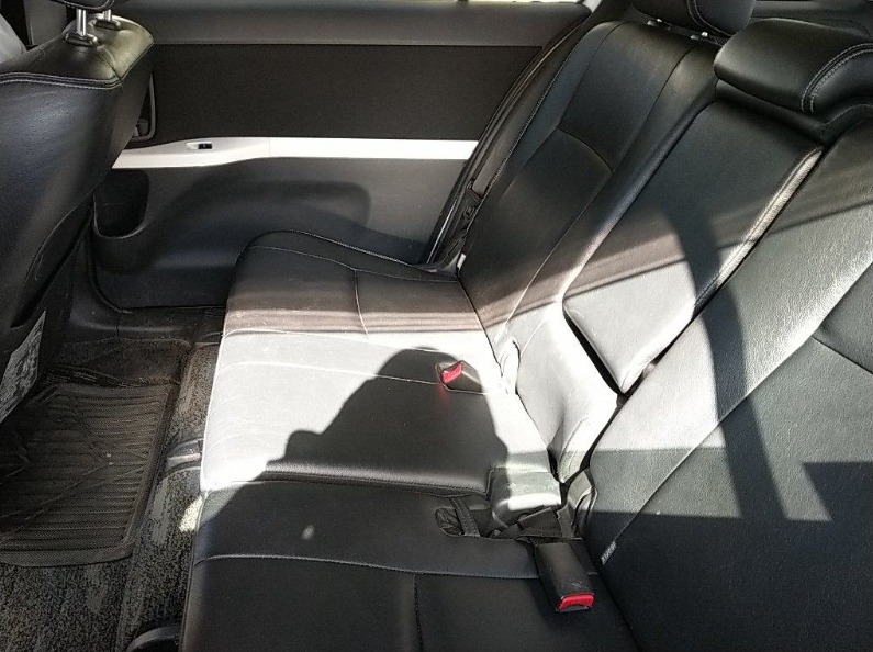2013 TOYOTA ISIS